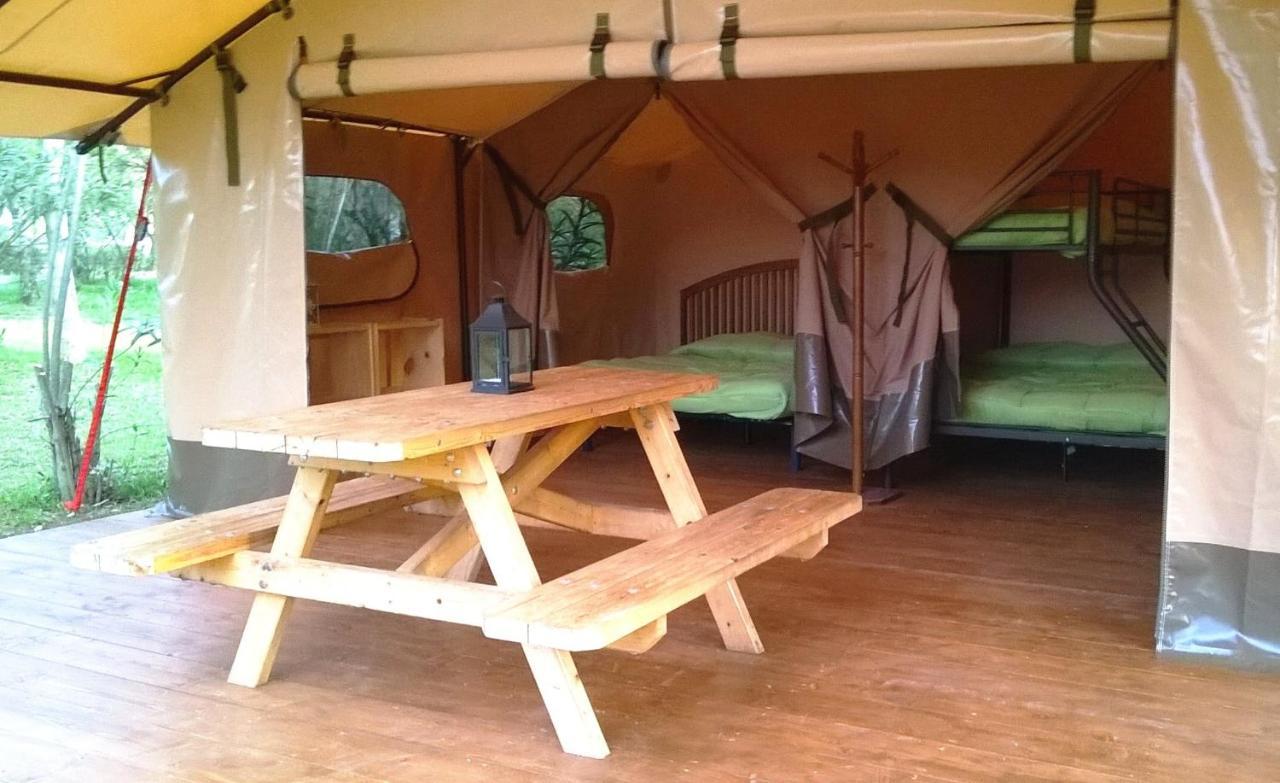 Camping Karavomilos Sami  Buitenkant foto