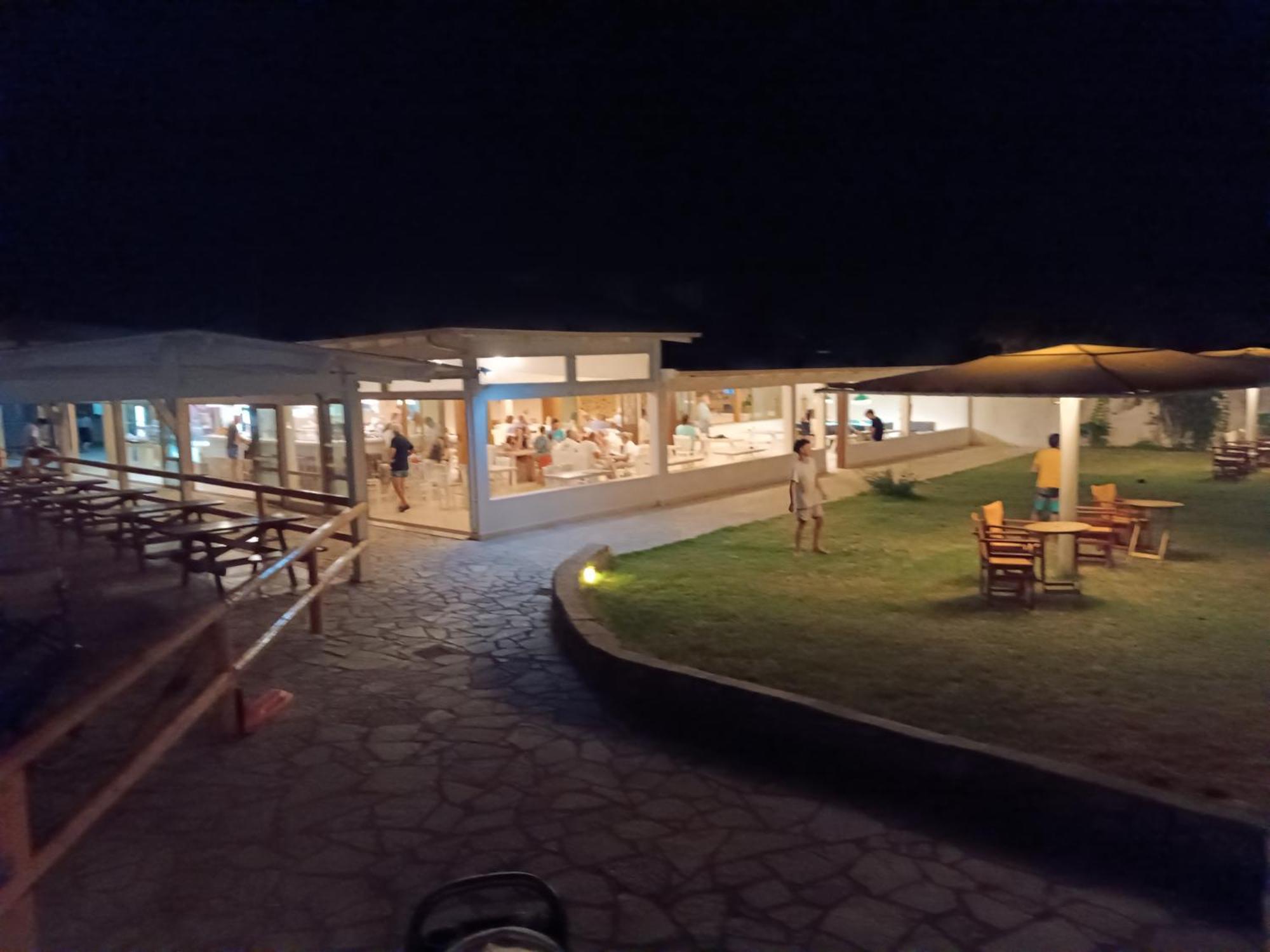 Camping Karavomilos Sami  Buitenkant foto